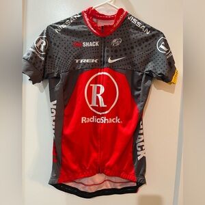 Nike Radio Shack Team Euro Armstrong Cycling Jersey & Shorts